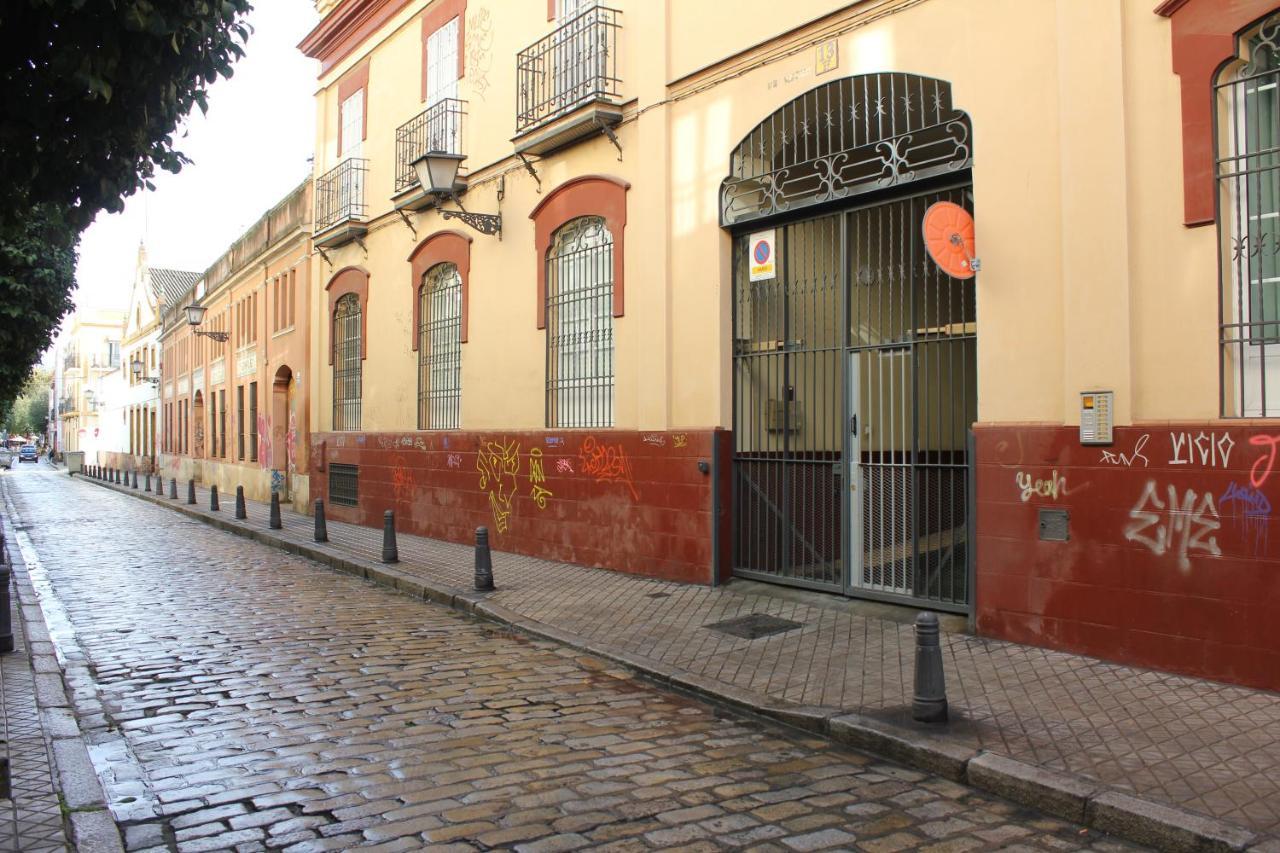 Monkeys Apartments Lumbreras Deluxe Sevilla Buitenkant foto
